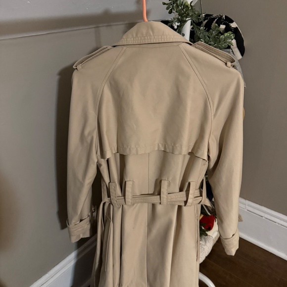 Zara trench coat - Picture 2 of 2